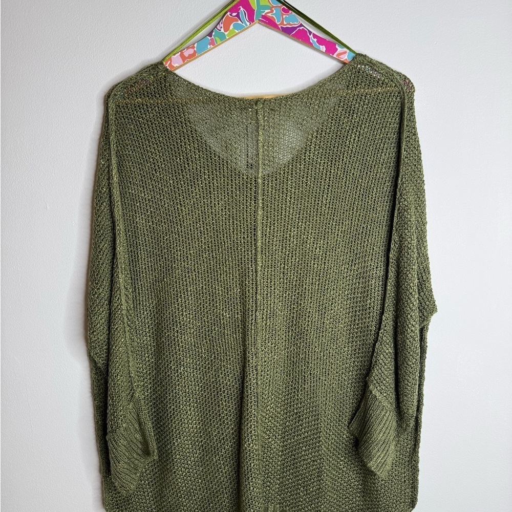 NWT | LA MIEL | Women's Olive Green V-Neck Sweater | Size M/L - Picture 5 of 6